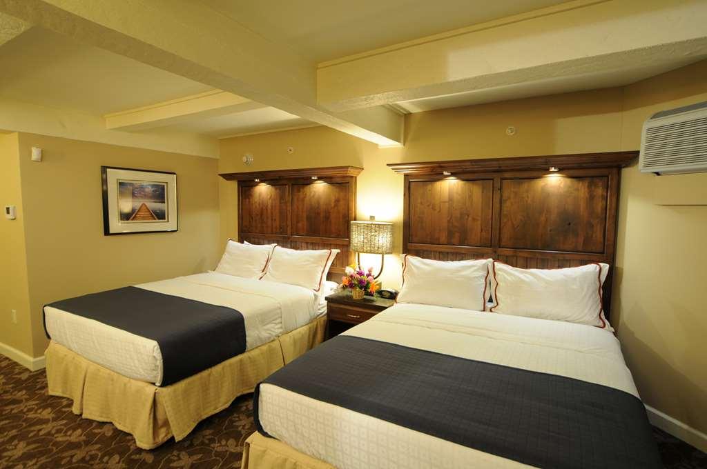 דלבן Lake Lawn Resort חדר תמונה